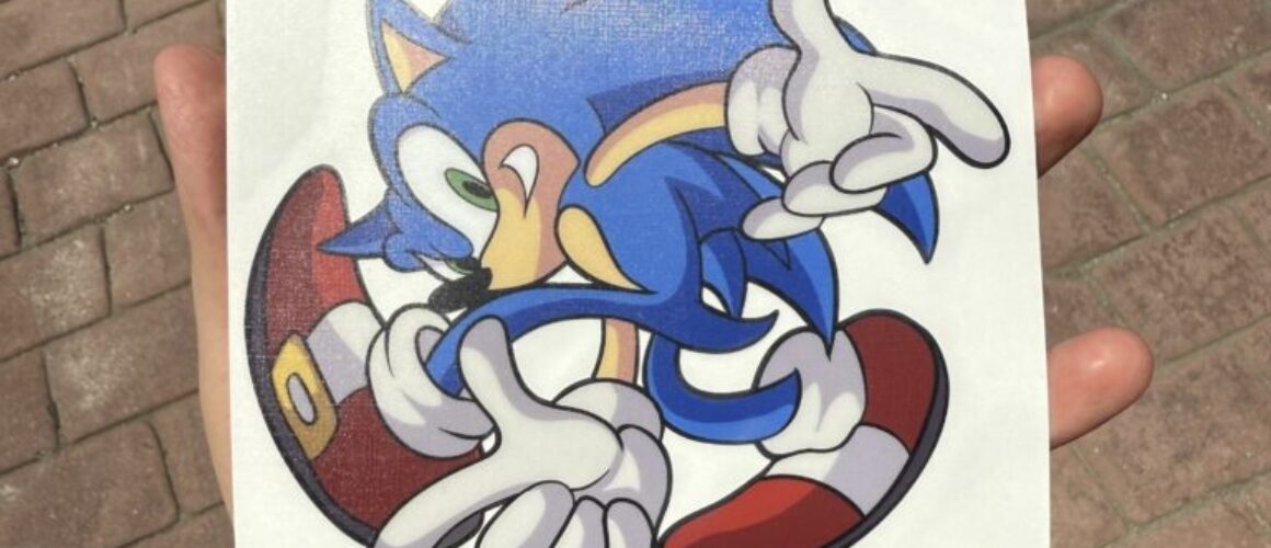 Sonic Decal